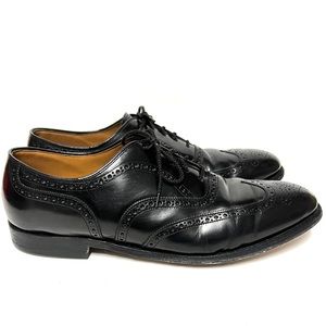 Johnston & Murphy Wingtip Oxford Dress Shoes | Men’s size 13